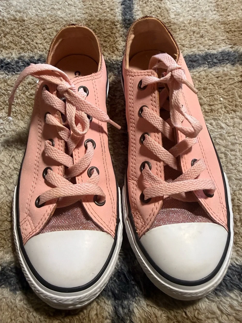 Kids Casual Pink Lace-Up Converse Sneakers 2.5